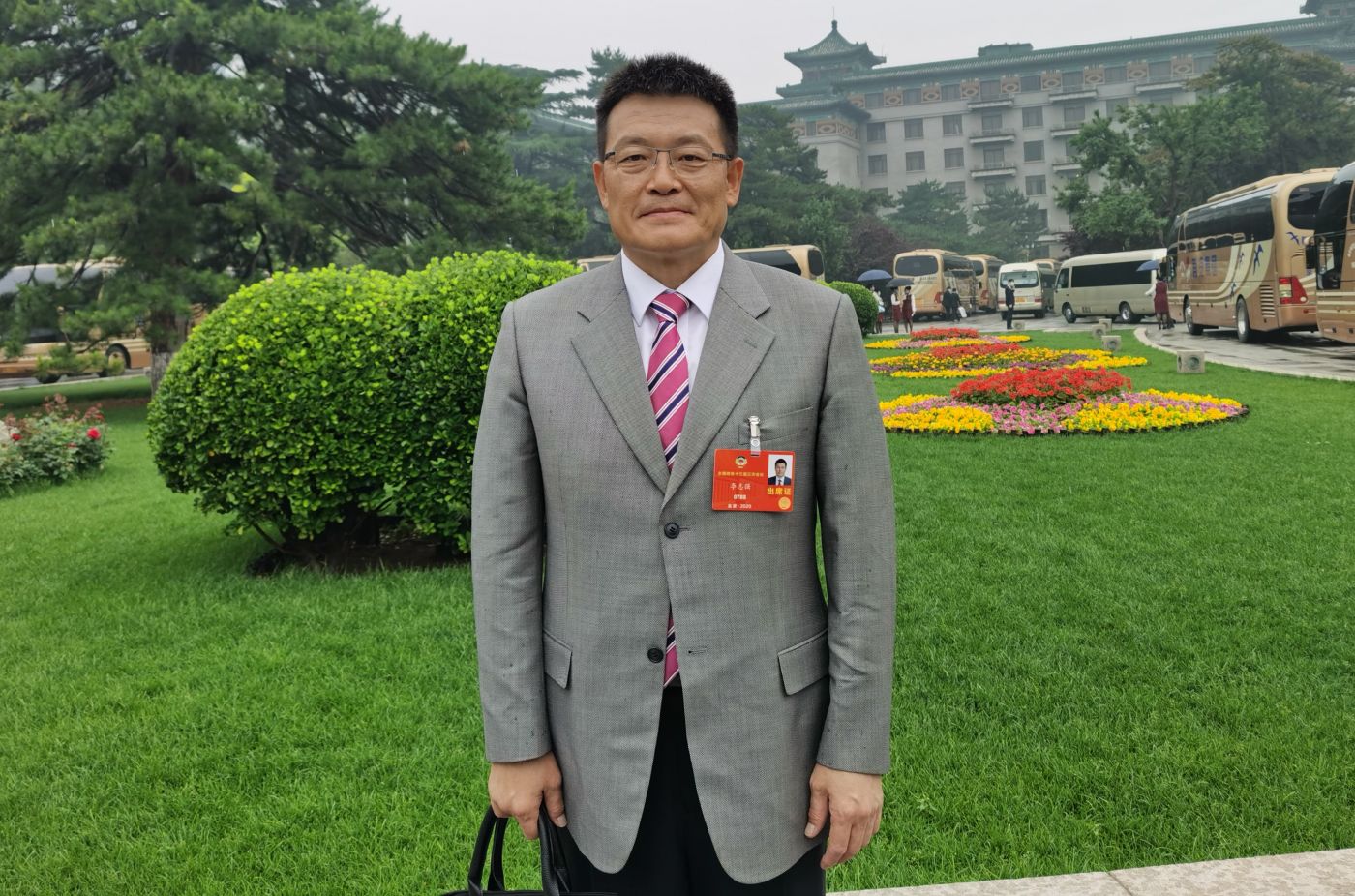 6.全國(guó)政協(xié)委員、航空工業(yè)制造院院長(zhǎng)、黨委副書記李志強(qiáng)